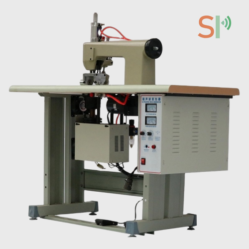 Classical 20KHz Fast Speed Two Motors Ultrasonic Lace Machine For Medical Industry