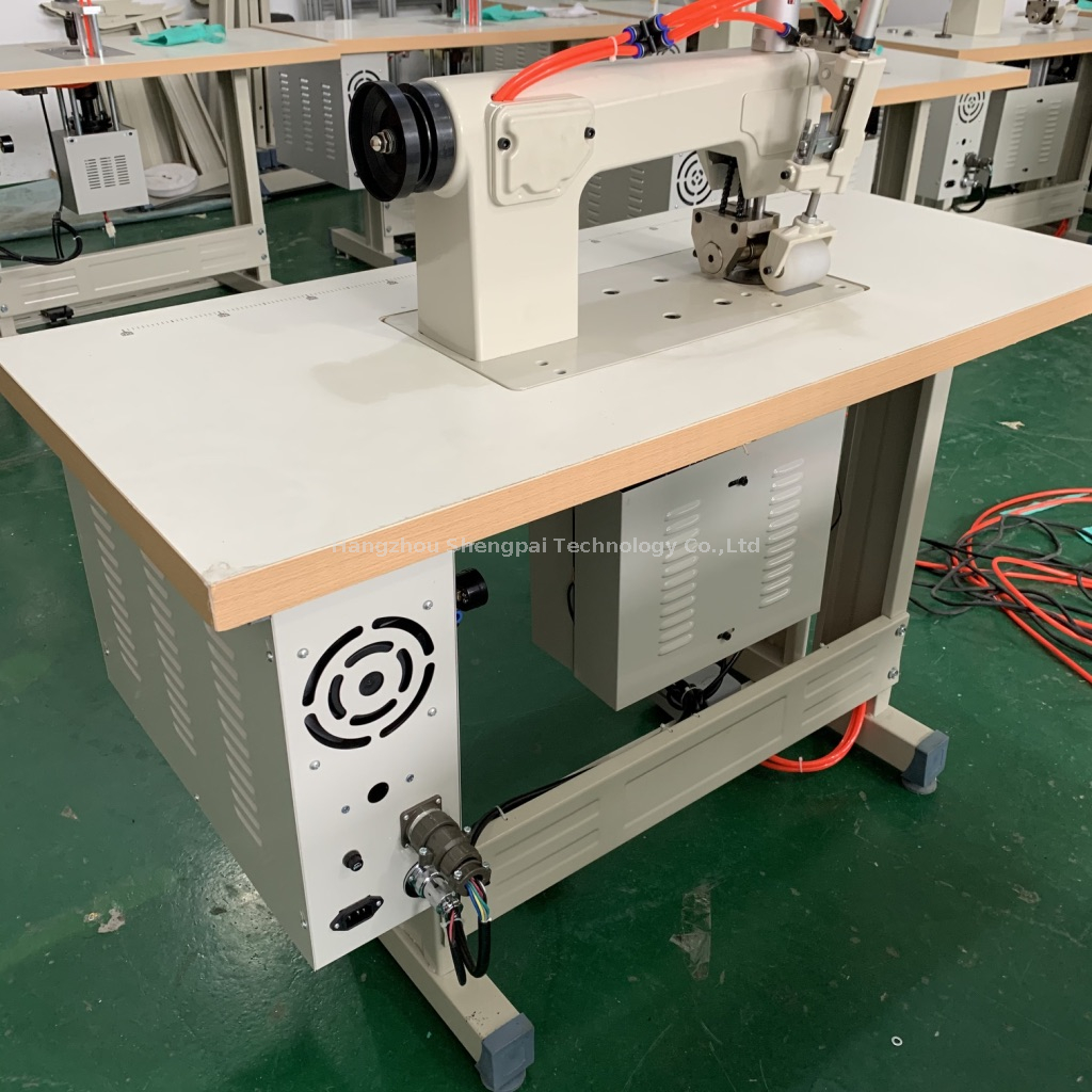 20Khz Continuous Ultrasound Sealing Machine For Non-woven Material