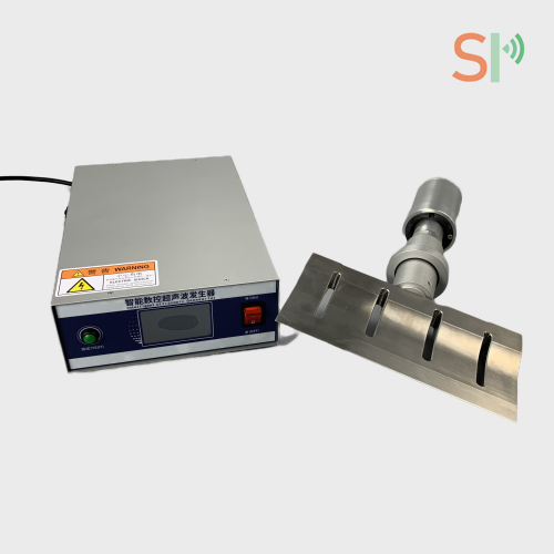Large Amplitude With 20KHz Frequency Ultrasonic Food Cutter 